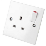 13AMP 1 GANG SWITCHED SOCKET JF700